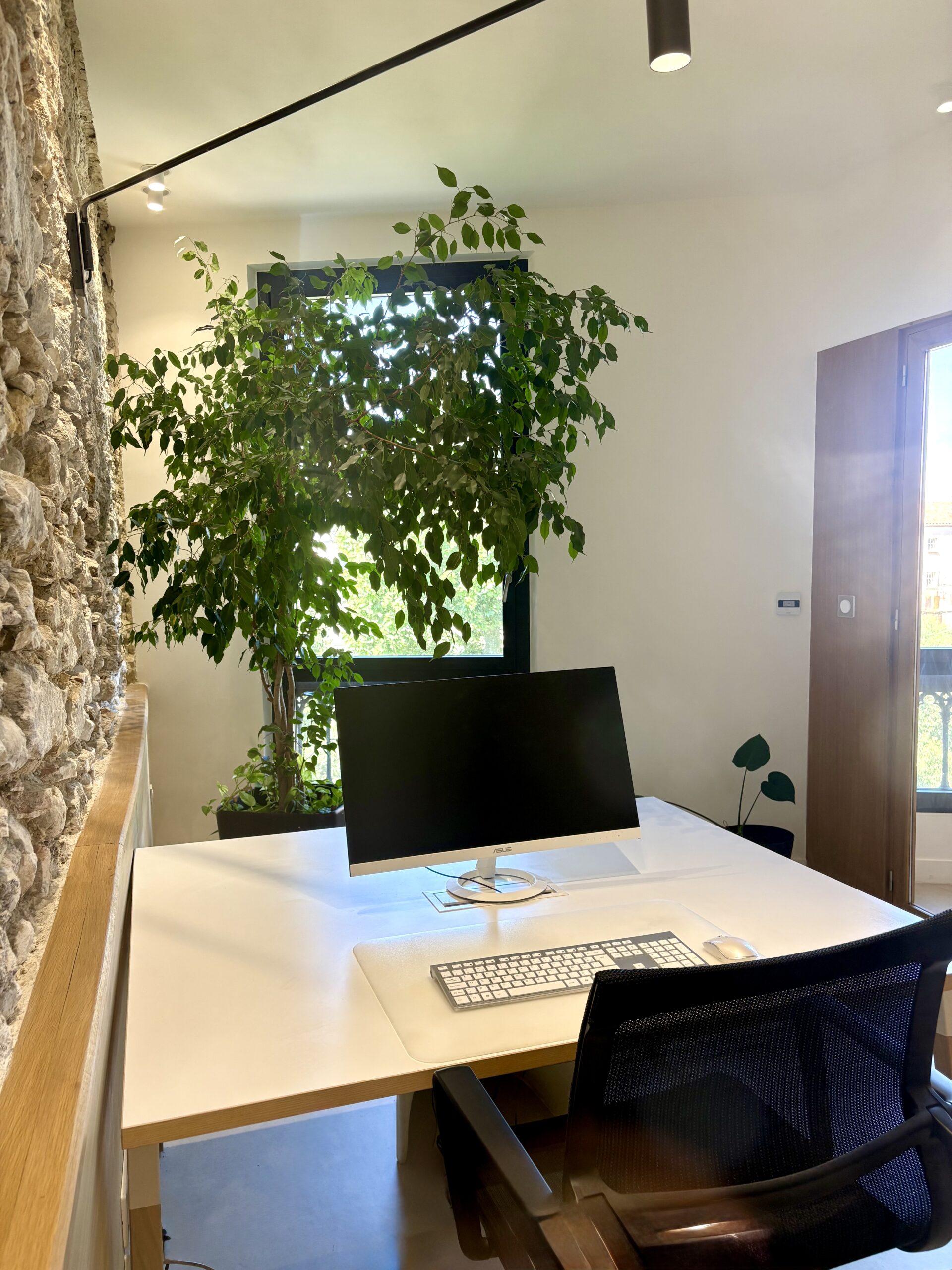 Bureau Direction 02 1 Scaled